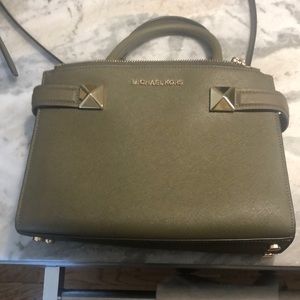 Michael Kors olive green bag